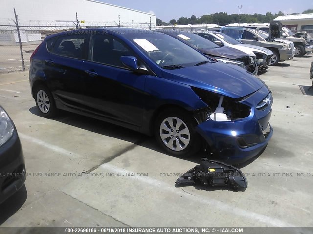 KMHCT5AE2HU312445 - 2017 HYUNDAI ACCENT SE BLUE photo 1