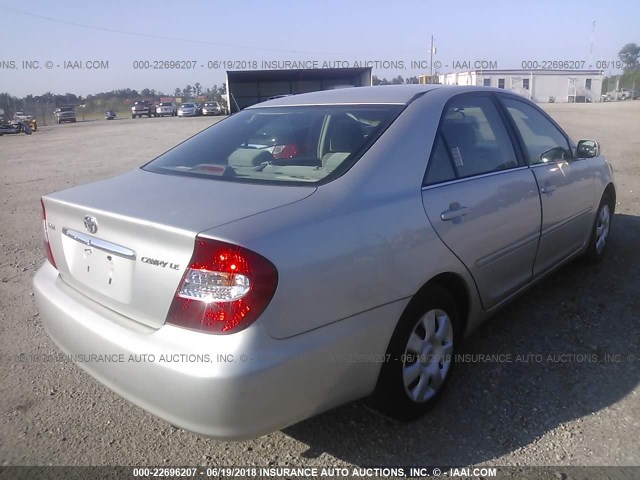 4T1BE32KX2U530400 - 2002 TOYOTA CAMRY LE/XLE/SE 银色 照片 4