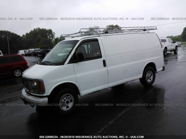 1GTHG35R811227293 - 2001 GMC SAVANA G3500 WHITE photo 2