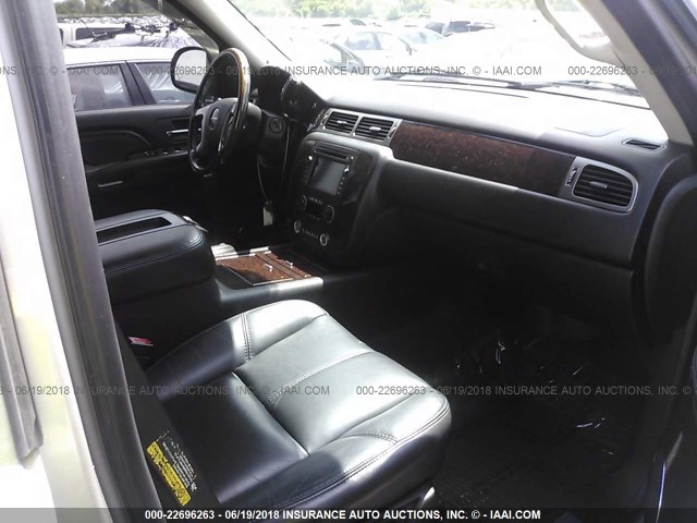 1GKEK63807J186916 - 2007 GMC YUKON DENALI Unknown photo 5