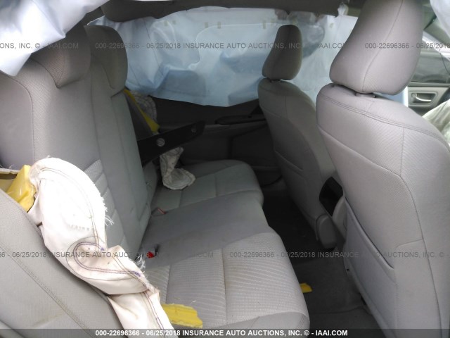 4T4BF1FK7FR486752 - 2015 TOYOTA CAMRY LE/XLE/SE/XSE WHITE photo 8