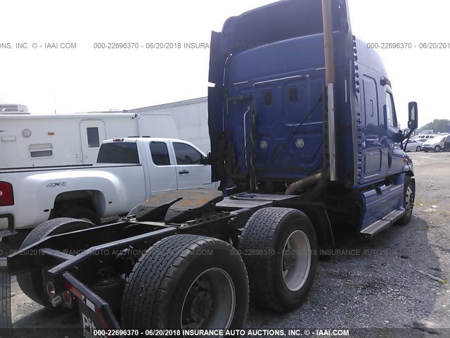 1FUJGHDV3BSAU9233 - 2011 FREIGHTLINER CASCADIA 113  Unknown photo 4