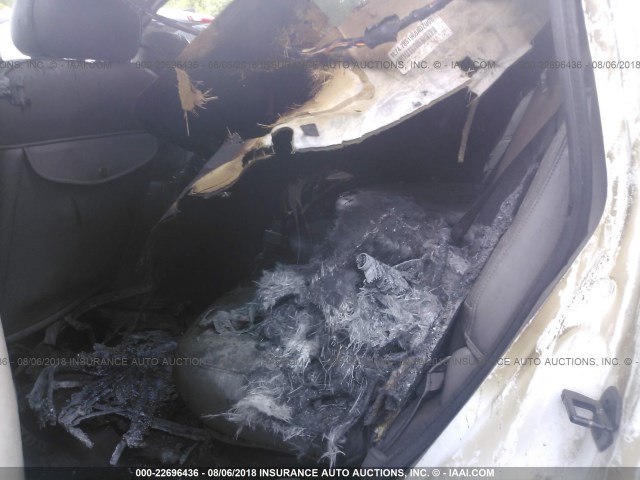 5LMEU27R32LJ02168 - 2002 LINCOLN NAVIGATOR Ақ фото 8