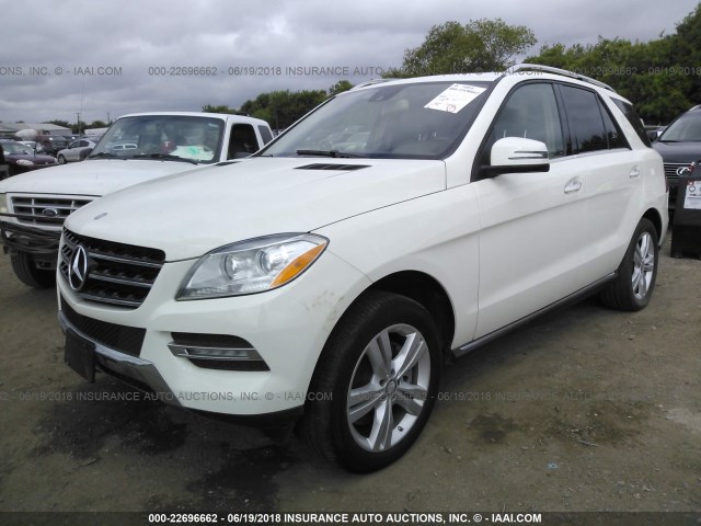 4JGDA5HB4DA120770 - 2013 MERCEDES-BENZ ML 350 4MATIC WHITE photo 2