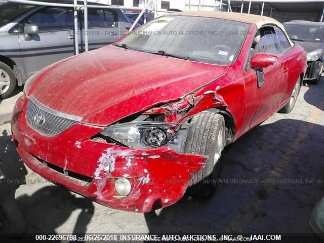 4T1FA38P76U068271 - 2006 TOYOTA CAMRY SOLARA SE/SLE RED photo 2