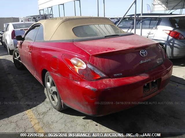 4T1FA38P76U068271 - 2006 TOYOTA CAMRY SOLARA SE/SLE RED photo 3