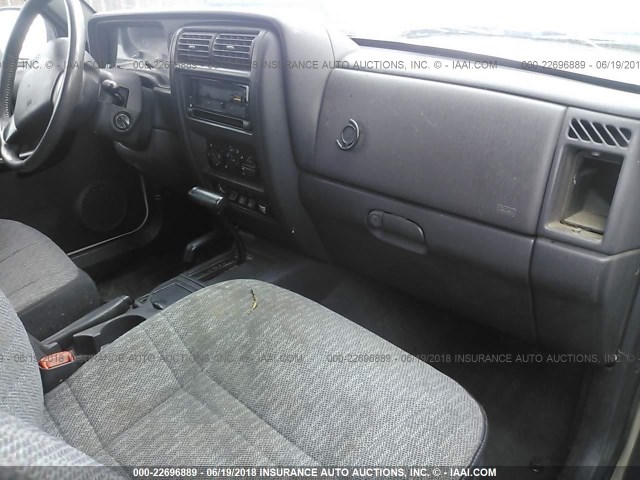 1J4FF68S2XL637542 - 1999 JEEP CHEROKEE SPORT/CLASSIC თეთრი ფოტო 5