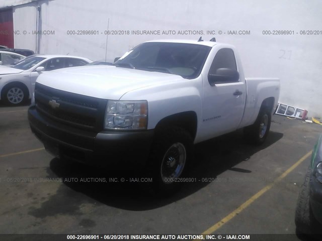 1GCEK14X68Z102195 - 2008 CHEVROLET SILVERADO K1500 WHITE photo 2