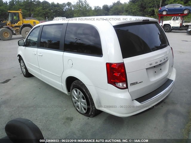 2C4RDGBG2GR140310 - 2016 DODGE GRAND CARAVAN SE WHITE photo 3