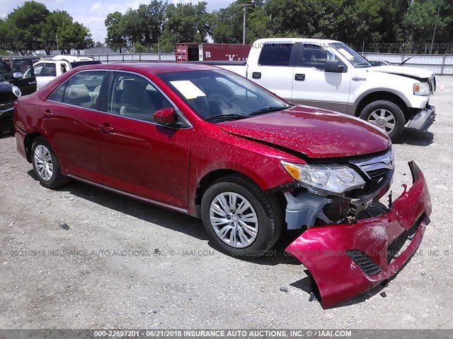 4T1BF1FKXDU692753 - 2013 TOYOTA CAMRY L/SE/LE/XLE RED photo 1