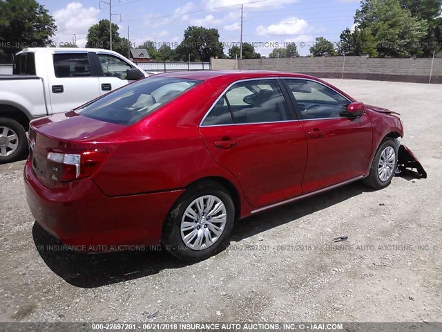 4T1BF1FKXDU692753 - 2013 TOYOTA CAMRY L/SE/LE/XLE RED photo 4