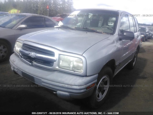 2CNBJ13C716958803 - 2001 CHEVROLET TRACKER SILVER photo 2