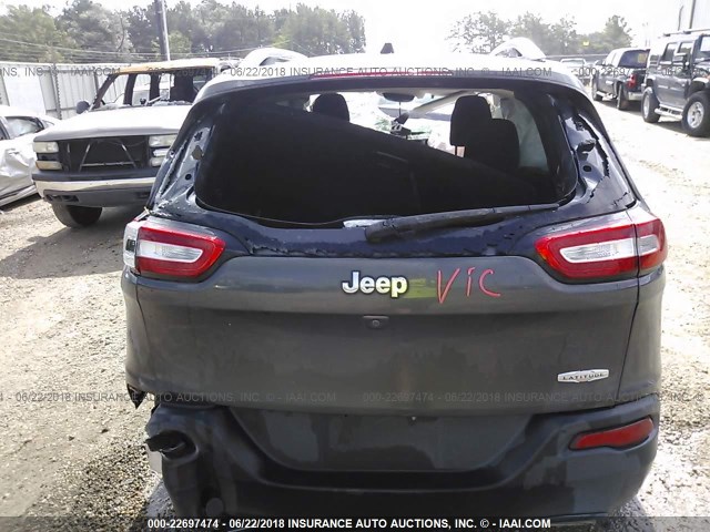 1C4PJLCS5GW166984 - 2016 JEEP CHEROKEE LATITUDE GRAY photo 8