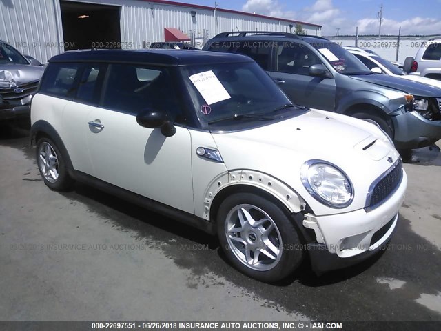 WMWMM33558TP72161 - 2008 MINI COOPER S CLUBMAN WHITE photo 1