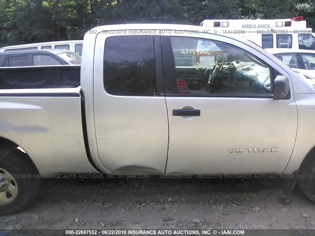 1N6AA06B35N553050 - 2005 NISSAN TITAN XE/SE/LE SILVER photo 6