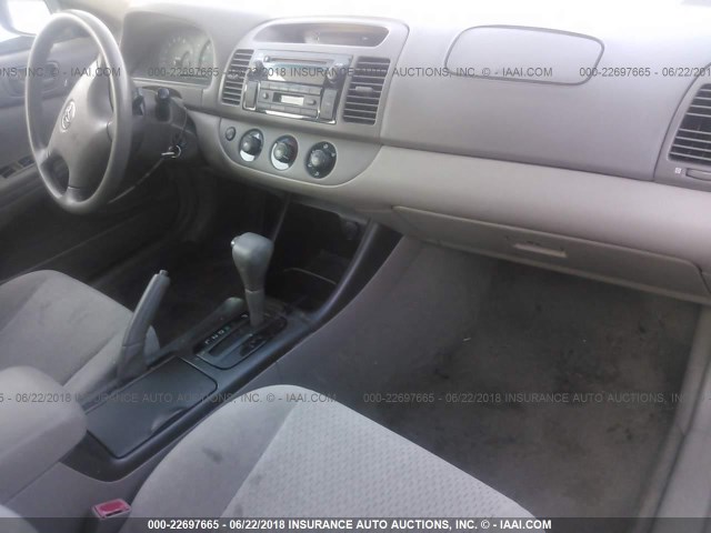 4T1BE32K72U517670 - 2002 TOYOTA CAMRY LE/XLE/SE 绿色 照片 5