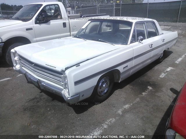 PH41F8R109268 - 1968 PLYMOUTH 4 DOOR SEDAN  WHITE photo 2