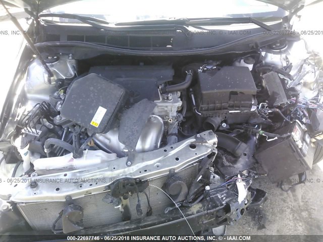 4T4BF1FK0GR553144 - 2016 TOYOTA CAMRY LE/XLE/SE/XSE SILVER photo 10