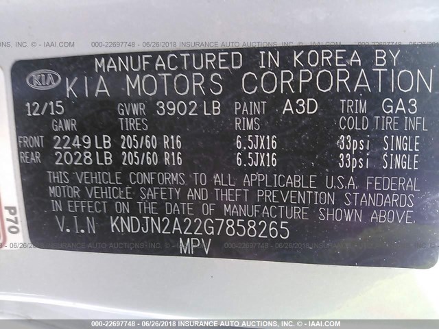 KNDJN2A22G7858265 - 2016 KIA SOUL 银色 照片 9