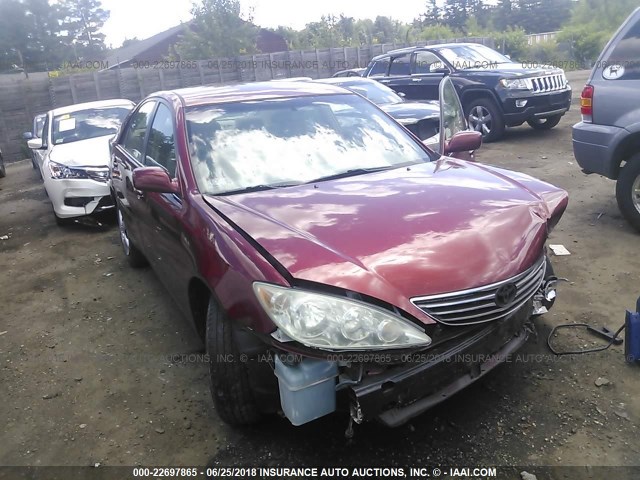 4T1BE32K15U098199 - 2005 TOYOTA CAMRY LE/XLE/SE მუქწითელი ფოტო 1