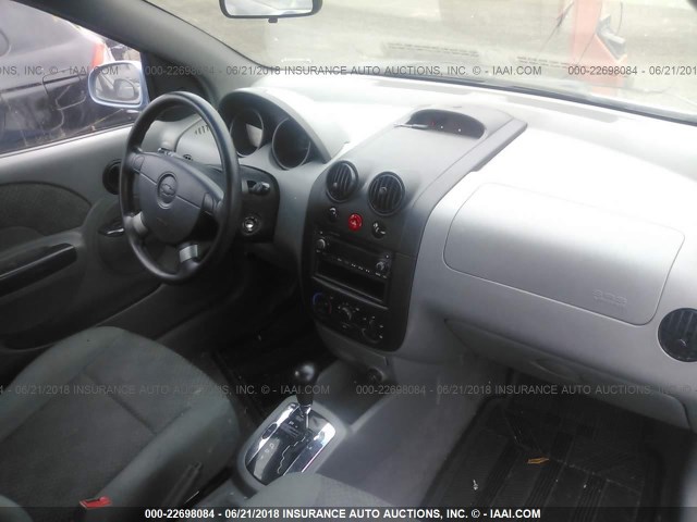 KL1TD52665B363809 - 2005 CHEVROLET AVEO LS Light Blue photo 5
