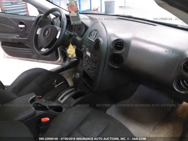2G2WP552461297045 - 2006 PONTIAC GRAND PRIX ვერცხლისფერი ფოტო 5