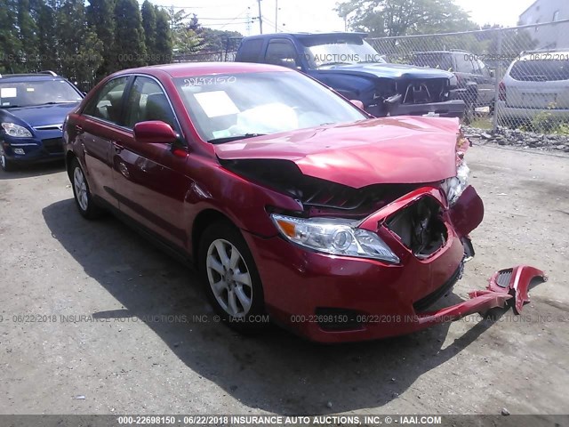 4T4BF3EK1BR095877 - 2011 TOYOTA CAMRY SE/LE/XLE RED photo 1