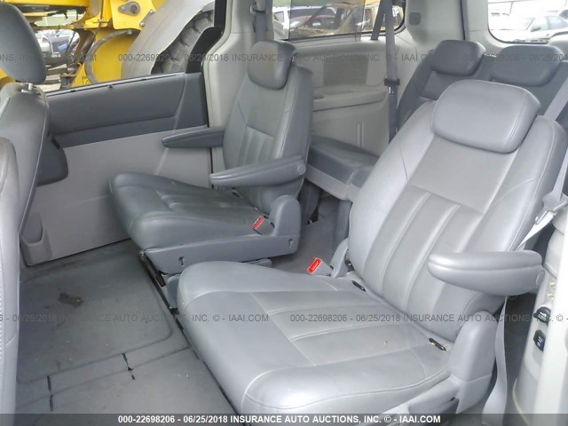 2A8HR54P38R647063 - 2008 CHRYSLER TOWN & COUNTRY TOURING BLUE photo 8