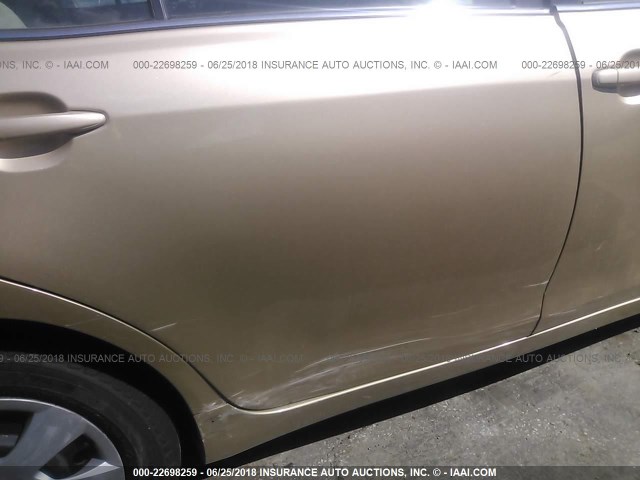 4T1BF3EK2BU141324 - 2011 TOYOTA CAMRY SE/LE/XLE GOLD photo 6