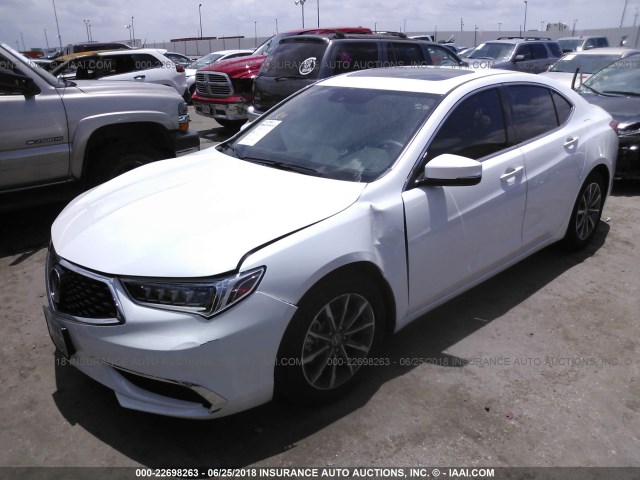 19UUB1F35JA011656 - 2018 ACURA TLX WHITE photo 2