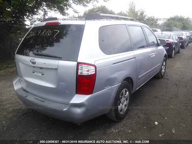 KNDMB233166080394 - 2006 KIA SEDONA EX/LX SILVER photo 4