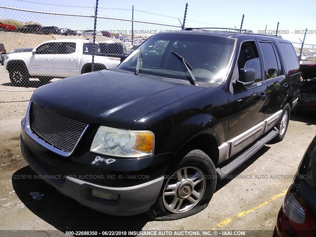 1FMPU15L73LC17720 - 2003 FORD EXPEDITION XLT BLACK photo 2