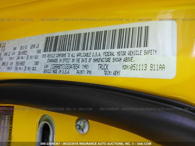 1C6RR6MT1GS347654 - 2016 RAM 1500 SPORT YELLOW photo 9