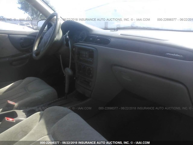1G1NE52M6WY129819 - 1998 CHEVROLET MALIBU LS Qəhvəyi foto 5