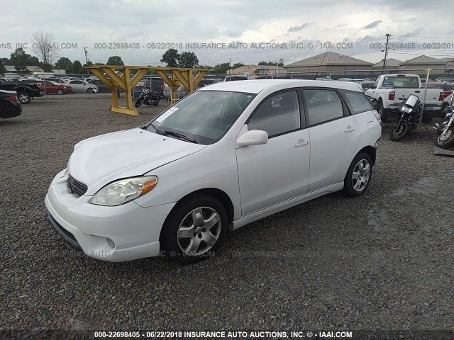 2T1KR32EX5C318942 - 2005 TOYOTA COROLLA MATRIX XR WHITE photo 2
