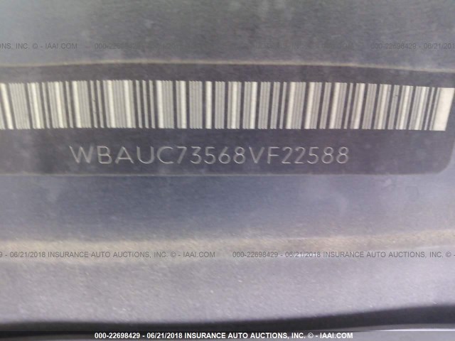 WBAUC73568VF22588 - 2008 BMW 135 I GRAY photo 9