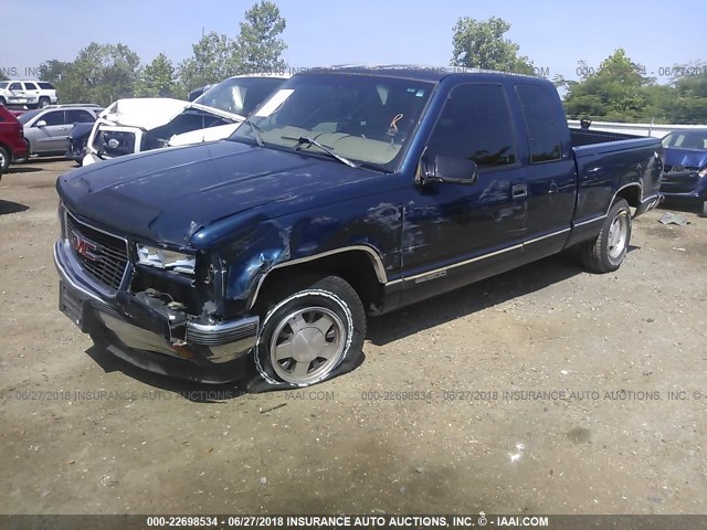 1GTEC19W4WE560979 - 1998 GMC SIERRA C1500 BLUE photo 2