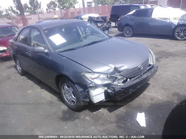 4T1BF32K13U555927 - 2003 TOYOTA CAMRY LE/XLE/SE ნაცრისფერი ფოტო 1