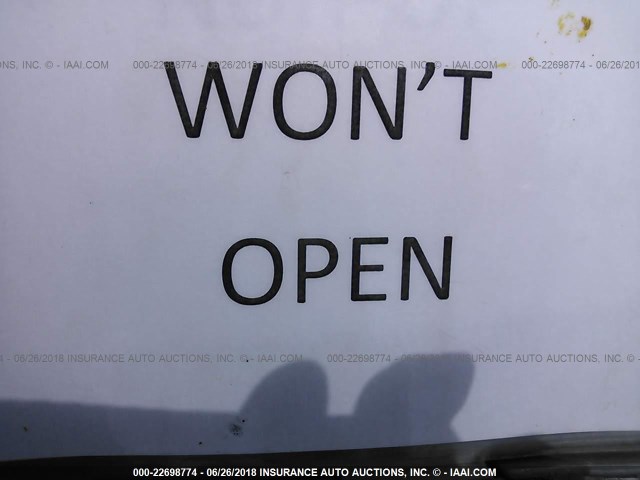 4T1BG22K8XU390794 - 1999 TOYOTA CAMRY CE/LE/XLE BLACK photo 10