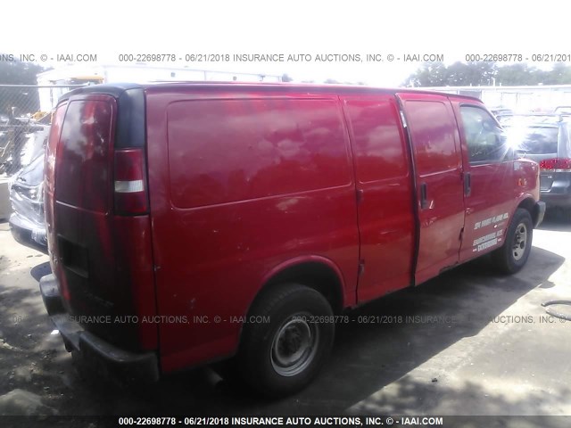 1GCHG35U041207774 - 2004 CHEVROLET EXPRESS G3500  RED photo 4