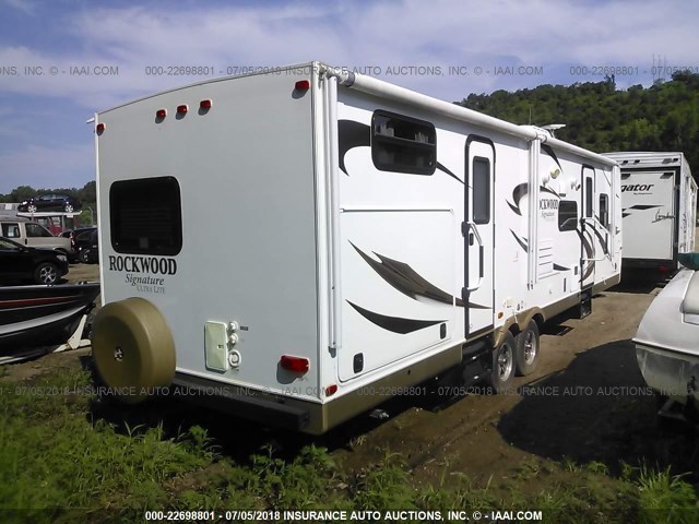 4X4TRLG24D1847402 - 2013 FOREST RIVER OTHER  白色 照片 4