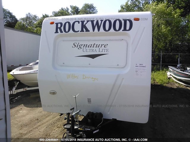 4X4TRLG24D1847402 - 2013 FOREST RIVER OTHER  白色 照片 6