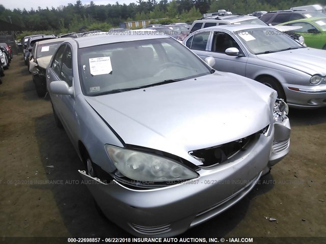4T1BE30K86U106481 - 2006 TOYOTA CAMRY LE/XLE/SE Gümüş foto 1