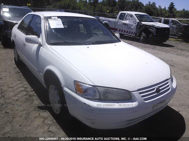4T1BG22K4XU910439 - 1999 TOYOTA CAMRY CE/LE/XLE WHITE photo 6