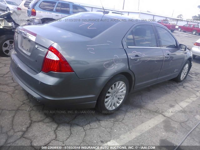 3FADP0L32AR111174 - 2010 FORD FUSION HYBRID GRAY photo 4