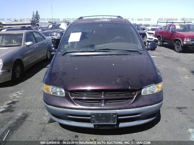 2B4GP24R6VR420970 - 1997 DODGE GRAND CARAVAN  PURPLE photo 6