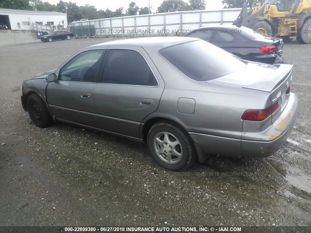 4T1BG22K4VU061233 - 1997 TOYOTA CAMRY CE/LE/XLE 金色 照片 3
