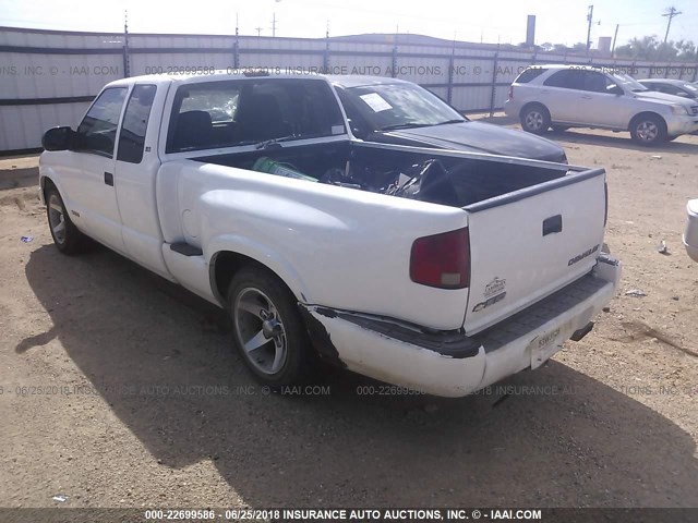 1GCCS19H338153001 - 2003 CHEVROLET S TRUCK S10 WHITE photo 3