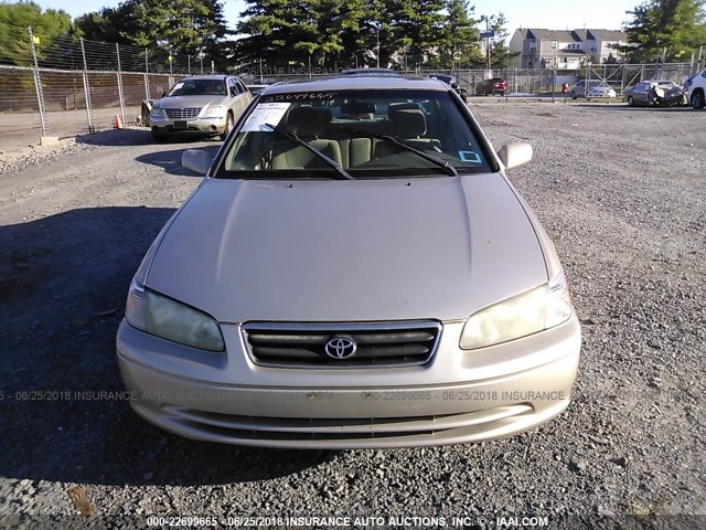 4T1BF22K0YU936704 - 2000 TOYOTA CAMRY LE/XLE GOLD photo 6