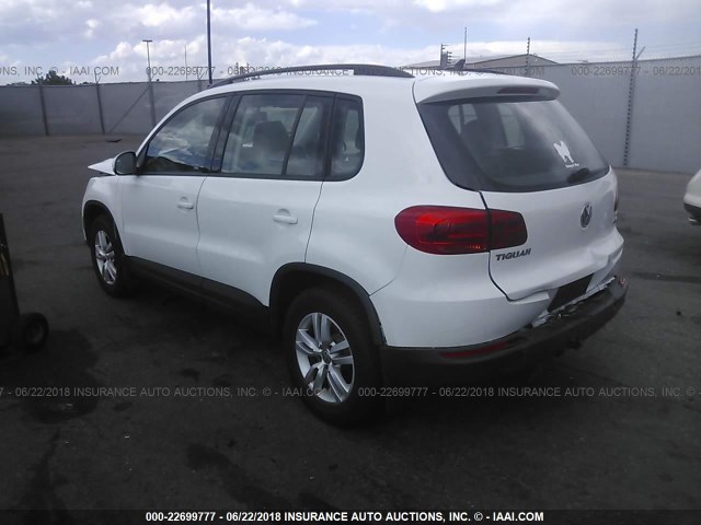 WVGBV7AX6HW510033 - 2017 VOLKSWAGEN TIGUAN S/LIMITED WHITE photo 3